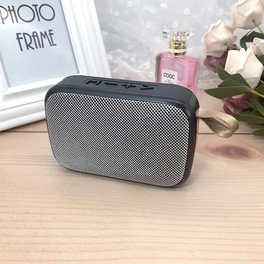 Fairway Bluetooth Golf Speaker – Clips to Cart or Bag